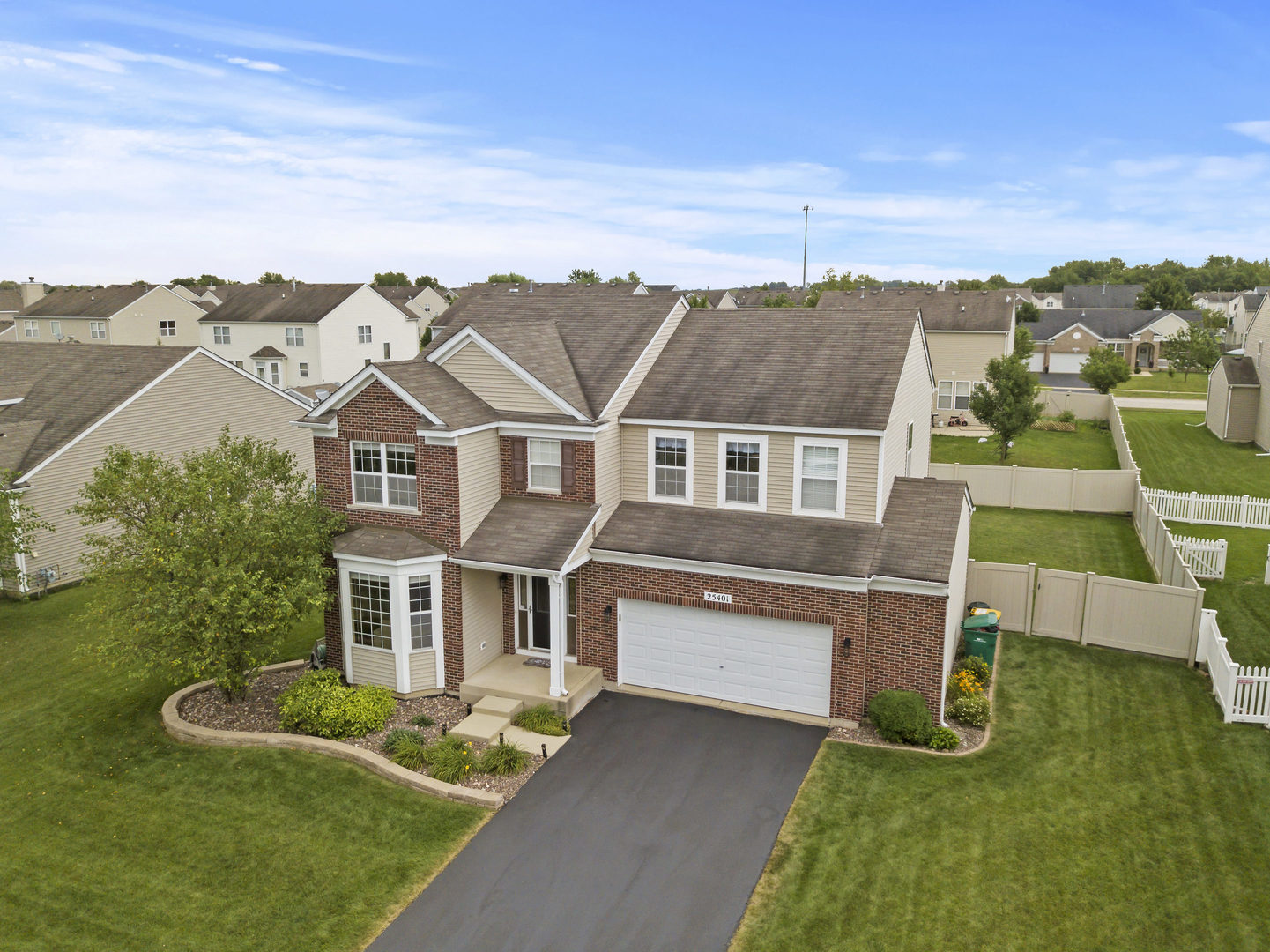 25401 Spring Street Manhattan, IL 60442 - Photo 4 of 45