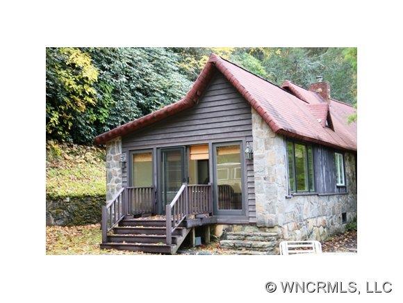 3119 Hebron Road Hendersonville, NC 28739 - Photo 1 of 12 Gallery Image 1