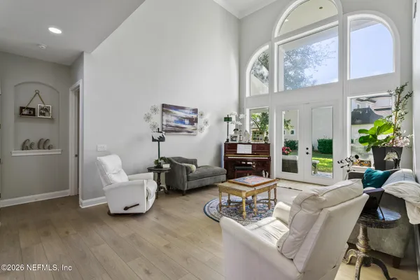 $999,400 | 735 East Dorchester Drive, St. Johns, FL 32259