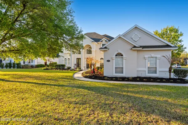 $999,400 | 735 East Dorchester Drive, St. Johns, FL 32259