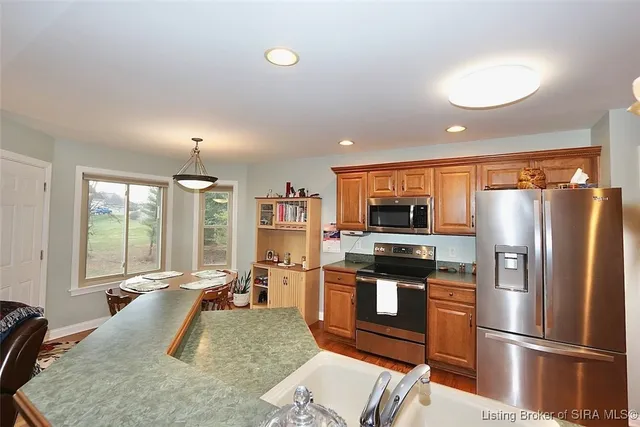 $499,900 | 7327 Wind Dance Parkway, Greenville, IN 47124