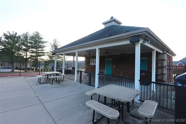 $499,900 | 7327 Wind Dance Parkway, Greenville, IN 47124