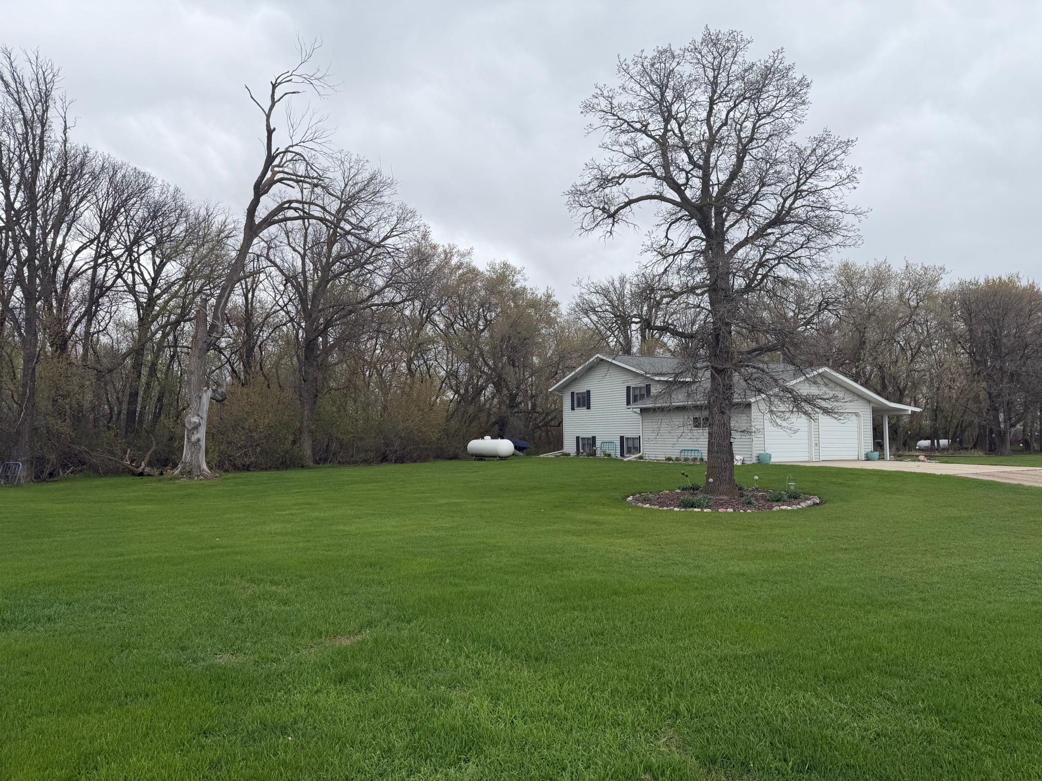 37488 320th Street Roseau, MN 56751 - Photo 3 of 41