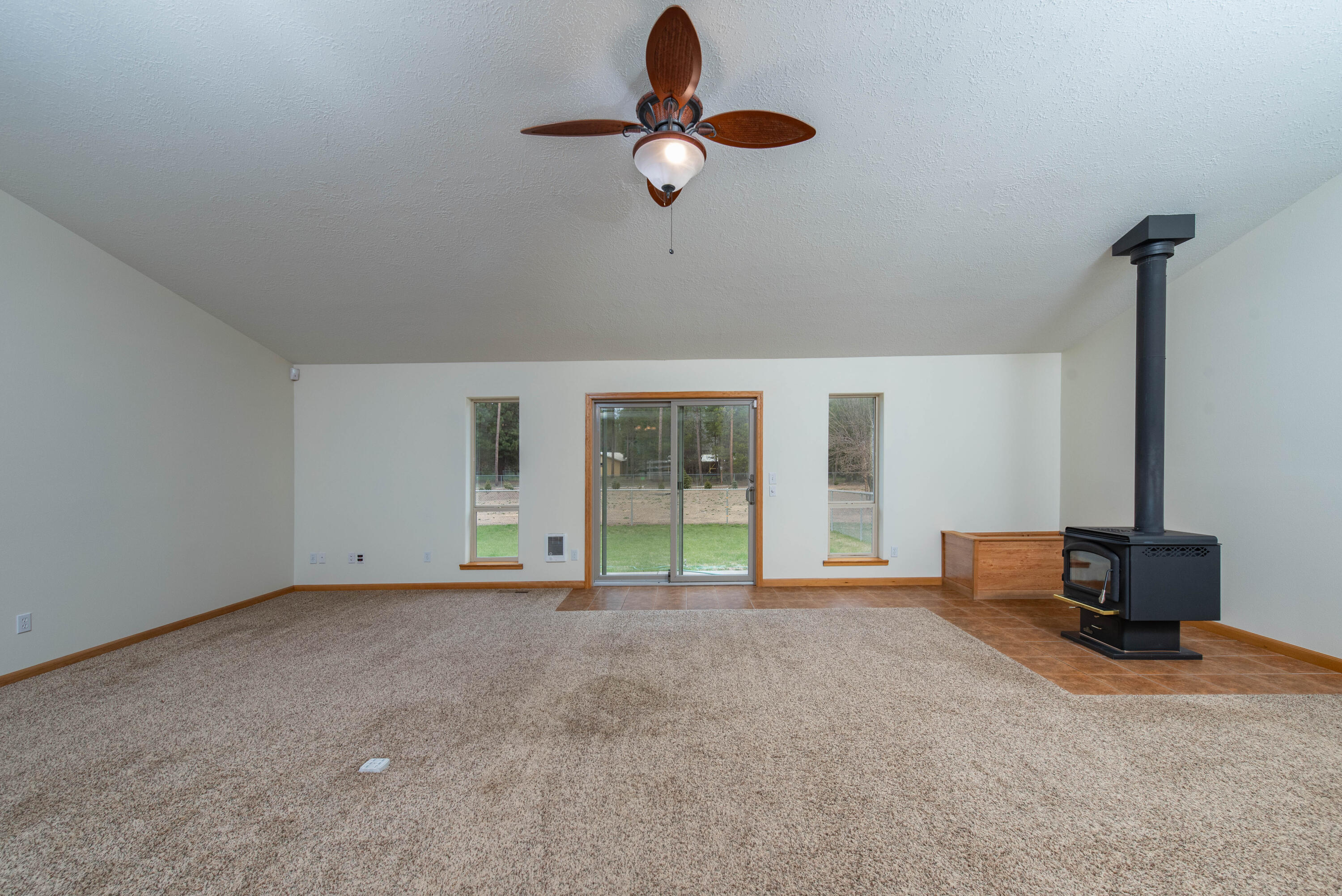 16146 Aqua Road La Pine, OR 97739 - Photo 7 of 54 Aqua Road (36 of 66)