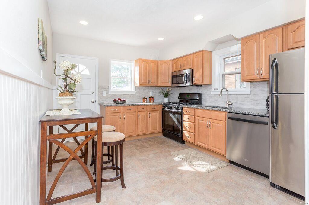 6617 Morgan Ford Road St. Louis, MO 63116 - Photo 8 of 15
