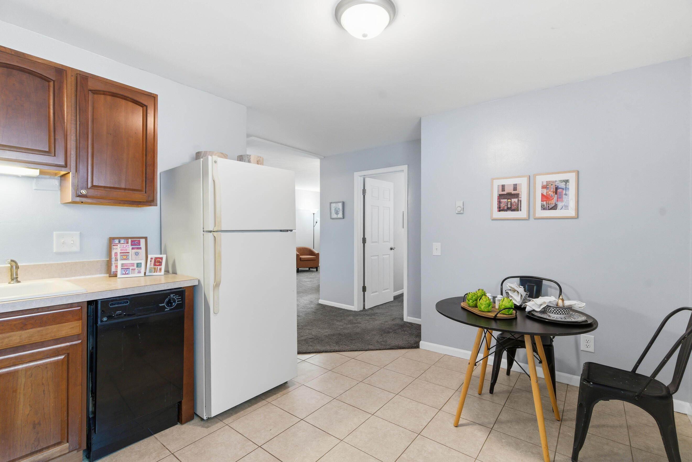 756 West Kilgore Road, Unit 108 Kalamazoo, MI 49008 - Photo 11 of 25 DSC05003