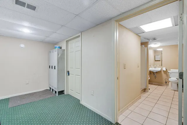 $89,900 | 756 West Kilgore Road, Unit 108, Kalamazoo, MI 49008