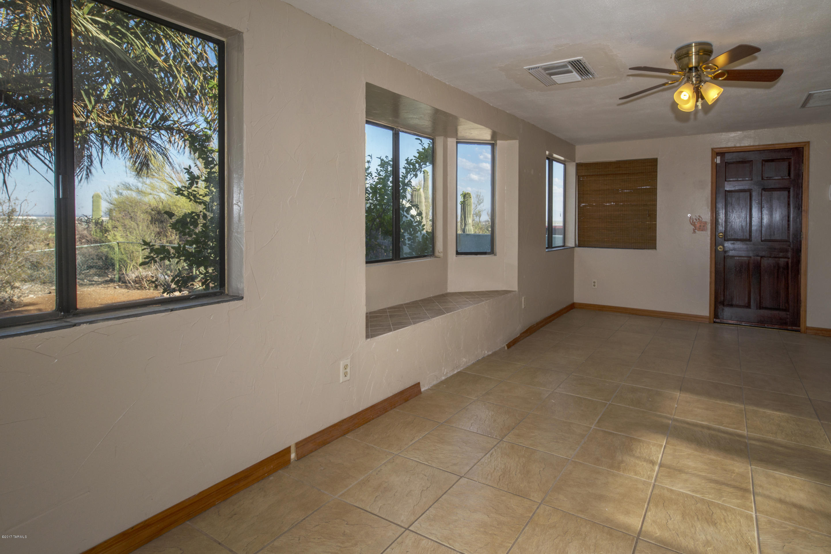 3220 West Milton Road Tucson, AZ 85746 - Photo 9 of 48 Gallery Image 9