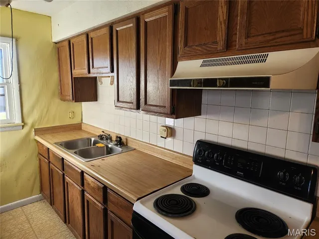 $23,500 | 1610 5th Street, Madison, IL 62060