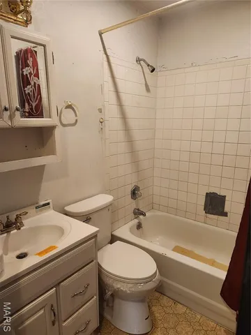 $23,500 | 1610 5th Street, Madison, IL 62060