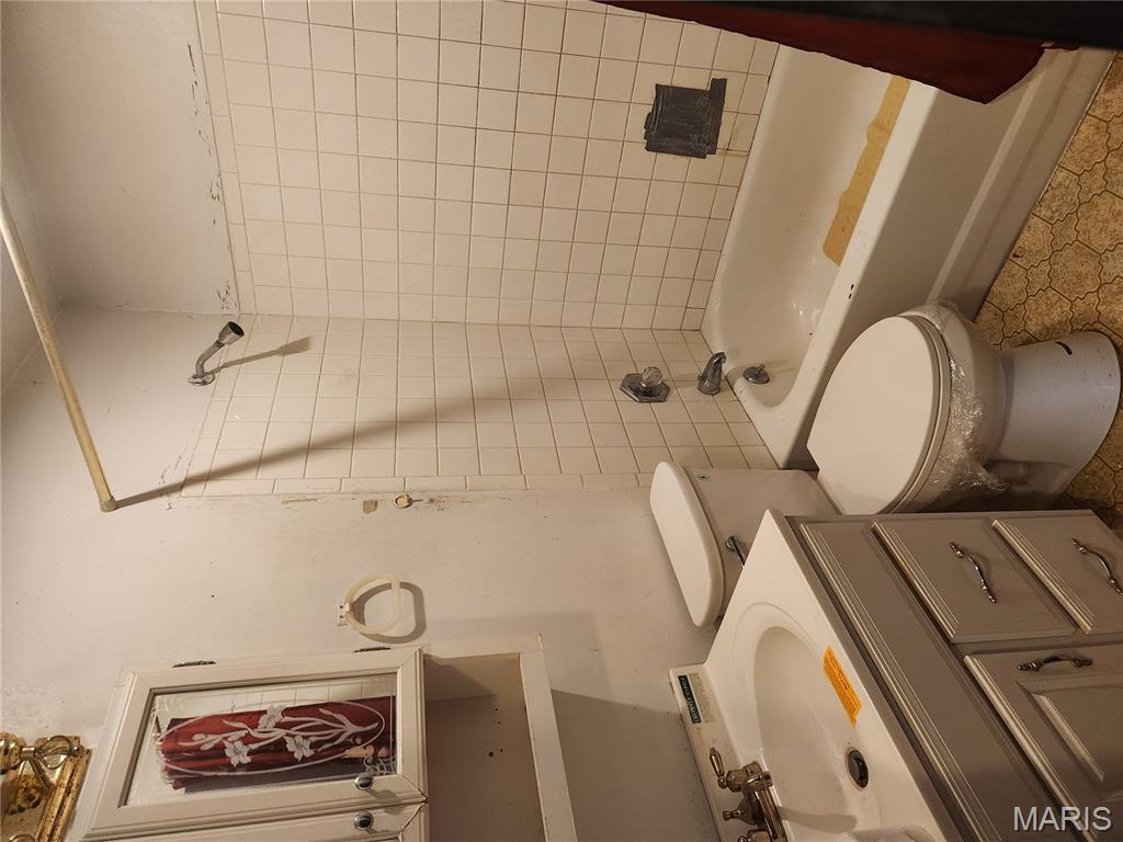 1610 5th Street Madison, IL 62060 - Photo 9 of 11