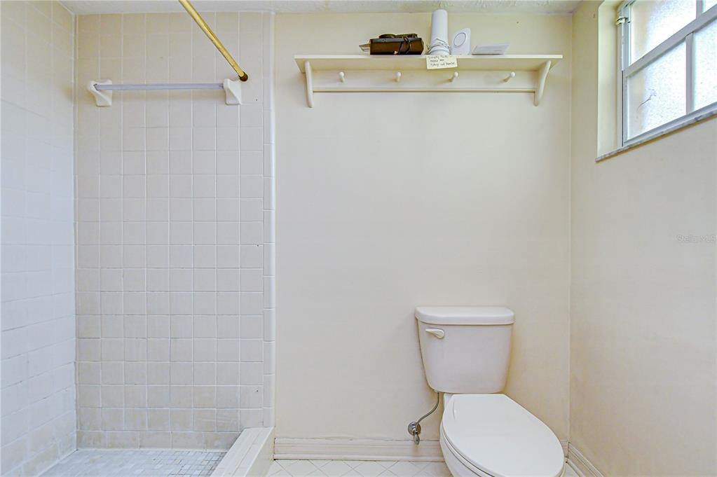 2608 Bellwood Drive Brandon, FL 33511 - Photo 16 of 27 a bathroom with a toilet