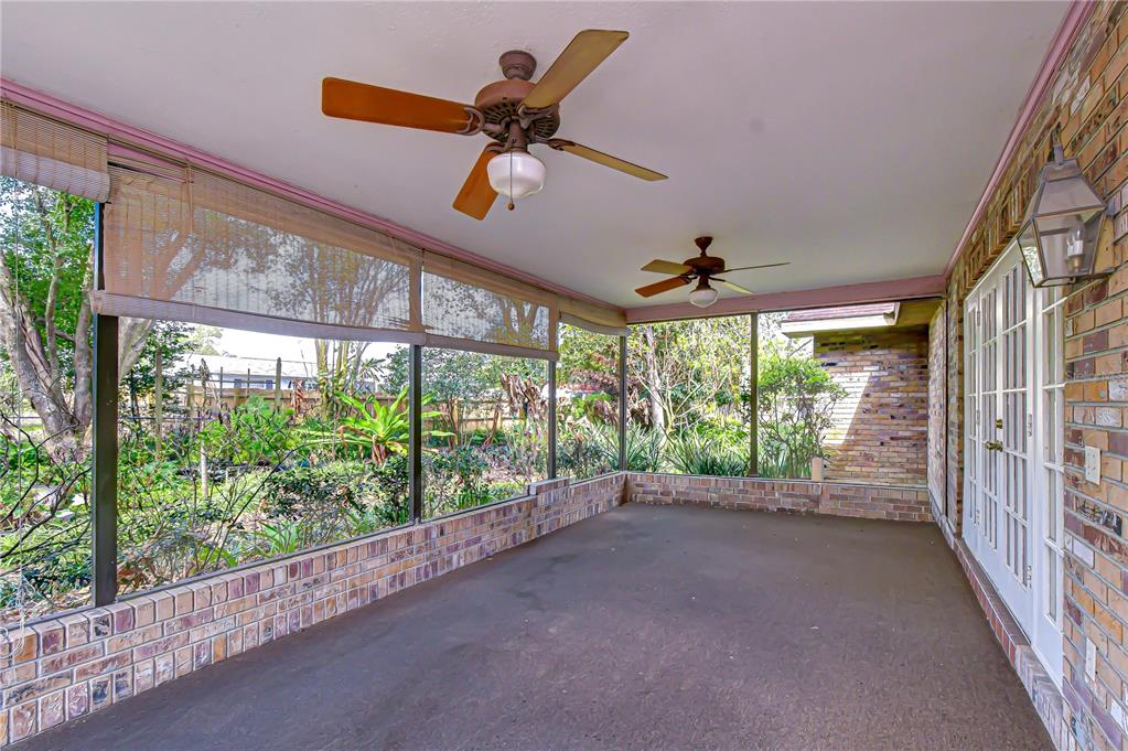 2608 Bellwood Drive Brandon, FL 33511 - Photo 22 of 27 a view of outdoor space with porch