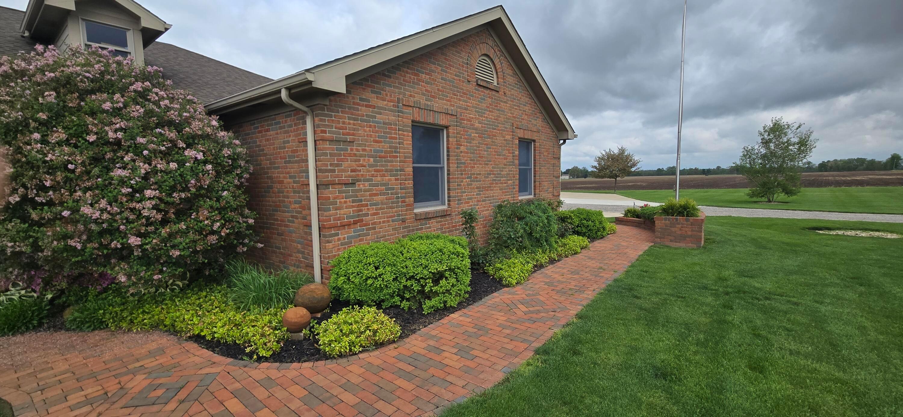 9421 Winchester Road Groveport, OH 43125 - Photo 3 of 55 1000006047