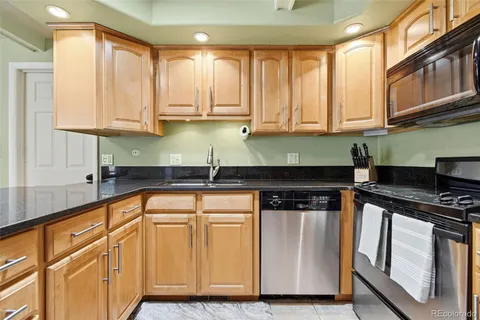$499,900 | 424 South Uvalda Circle, Aurora, CO 80012