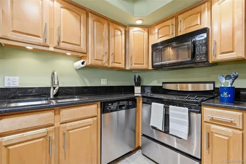 $499,900 | 424 South Uvalda Circle, Aurora, CO 80012