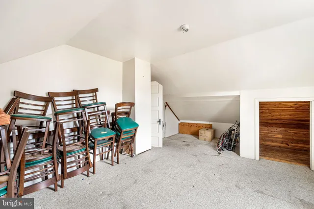 $250,000 | 221 White Horse Pike, Waterford Works, NJ 08089