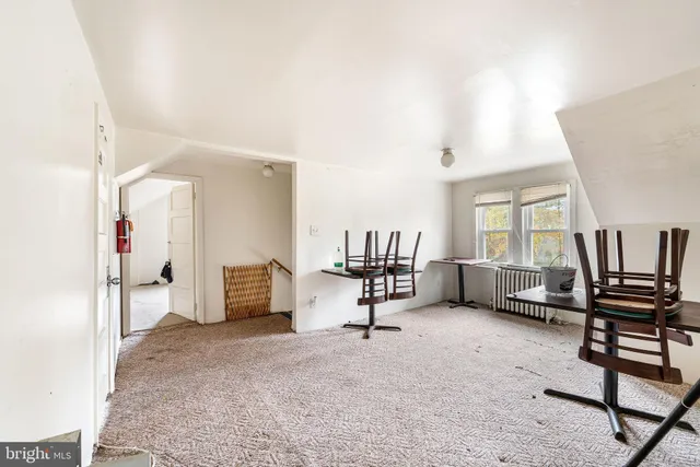 $250,000 | 221 White Horse Pike, Waterford Works, NJ 08089