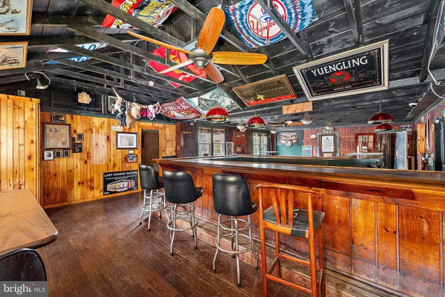 $250,000 | 221 White Horse Pike, Waterford Works, NJ 08089