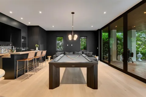 $17,500,000 | 6850 Sunrise Court, Coral Gables, FL 33133