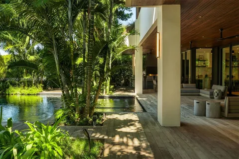 $17,500,000 | 6850 Sunrise Court, Coral Gables, FL 33133