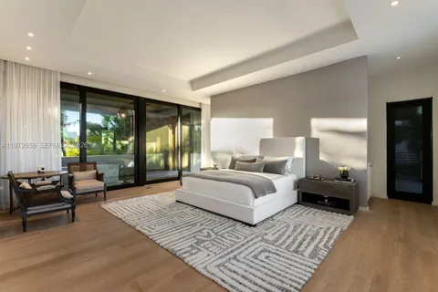 $17,500,000 | 6850 Sunrise Court, Coral Gables, FL 33133