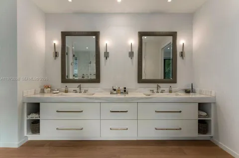 $17,500,000 | 6850 Sunrise Court, Coral Gables, FL 33133