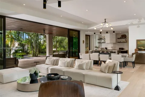 $17,500,000 | 6850 Sunrise Court, Coral Gables, FL 33133