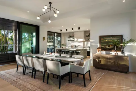 $17,500,000 | 6850 Sunrise Court, Coral Gables, FL 33133