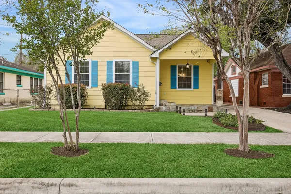 $350,000 | 5211 Mulford Street, Houston, TX 77023