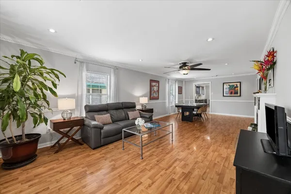 $350,000 | 5211 Mulford Street, Houston, TX 77023