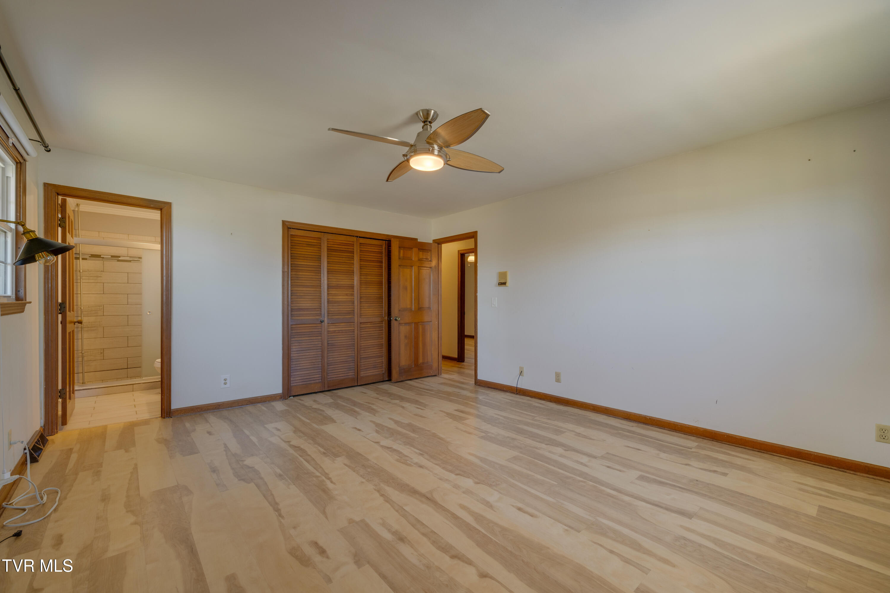 2502 Rambling Road Johnson City, TN 37604 - Photo 18 of 54 018