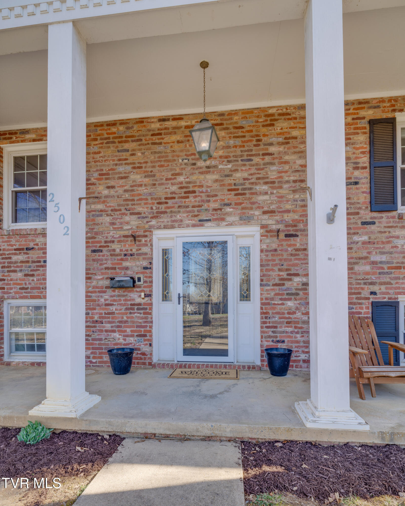 2502 Rambling Road Johnson City, TN 37604 - Photo 4 of 54 004