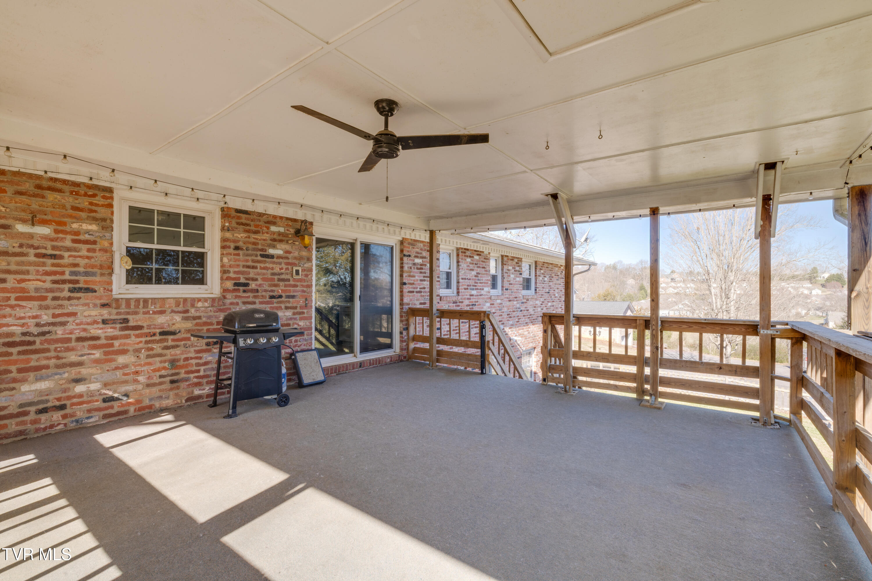 2502 Rambling Road Johnson City, TN 37604 - Photo 45 of 54 045
