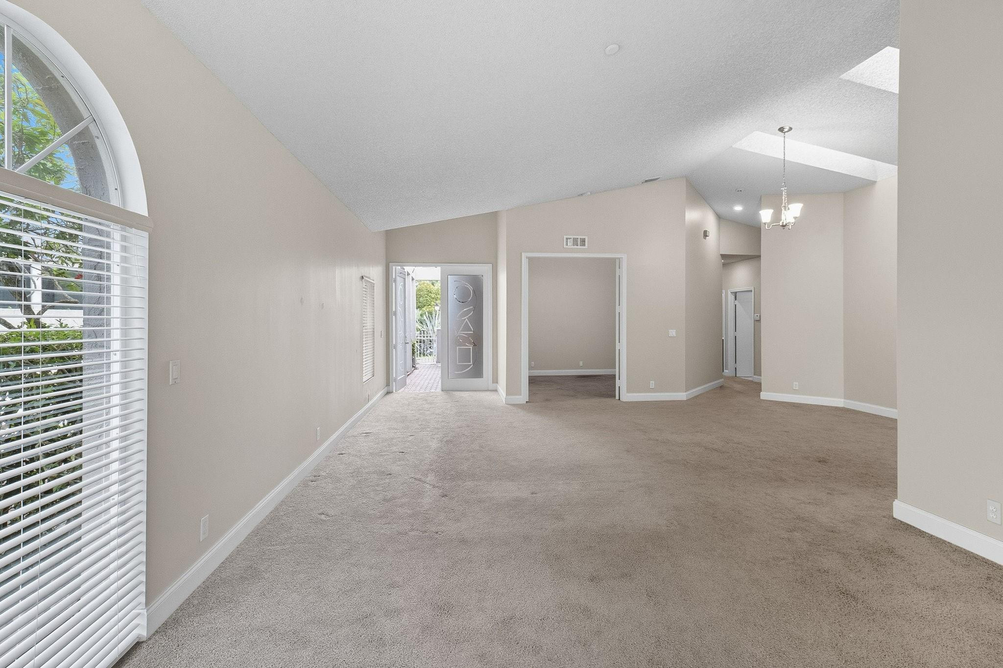 17277 Hampton Boulevard Boca Raton, FL 33496 - Photo 11 of 31 Photo 11