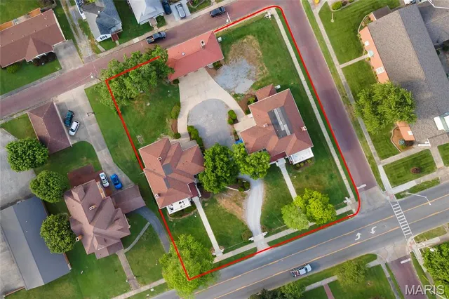 $495,000 | 202 West Poplar Street, Harrisburg, IL 62946