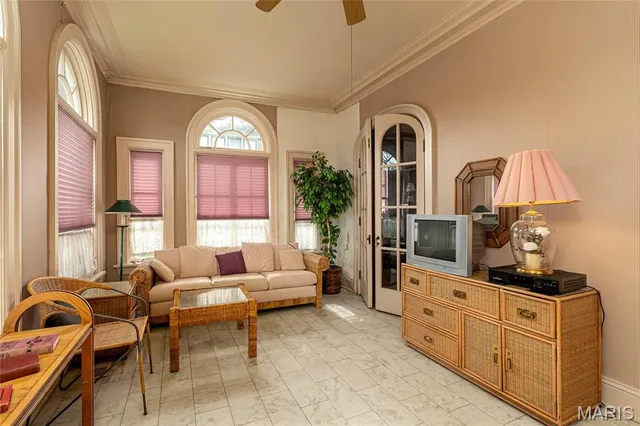 $495,000 | 202 West Poplar Street, Harrisburg, IL 62946