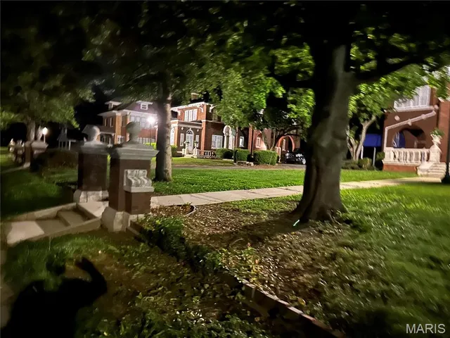 $495,000 | 202 West Poplar Street, Harrisburg, IL 62946