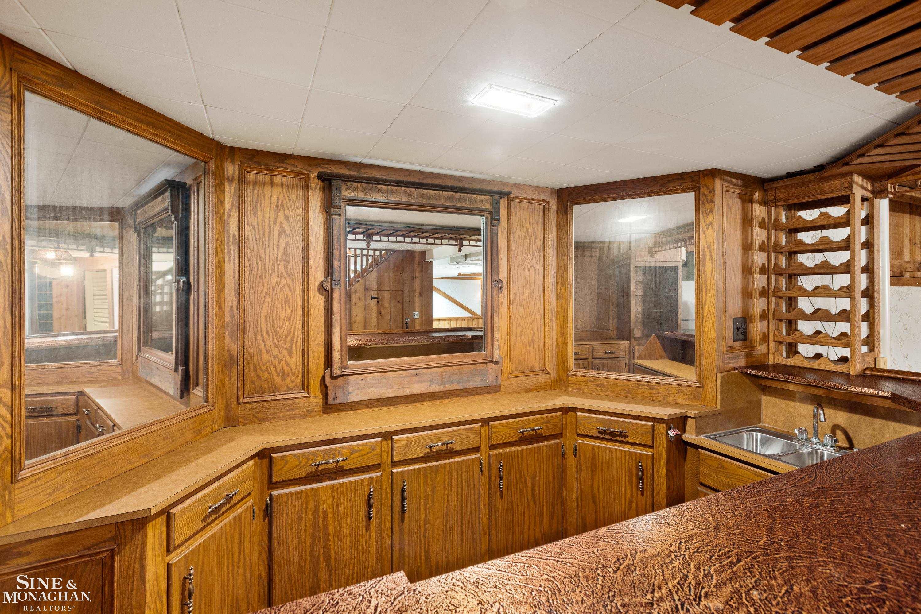 1380 Oxford Road Grosse Pointe Woods, MI 48236 - Photo 38 of 59