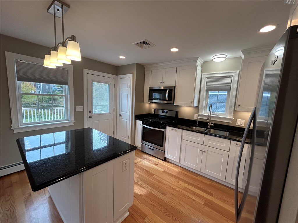 3 Terry Circle Westerly, RI 02891 - Photo 14 of 38