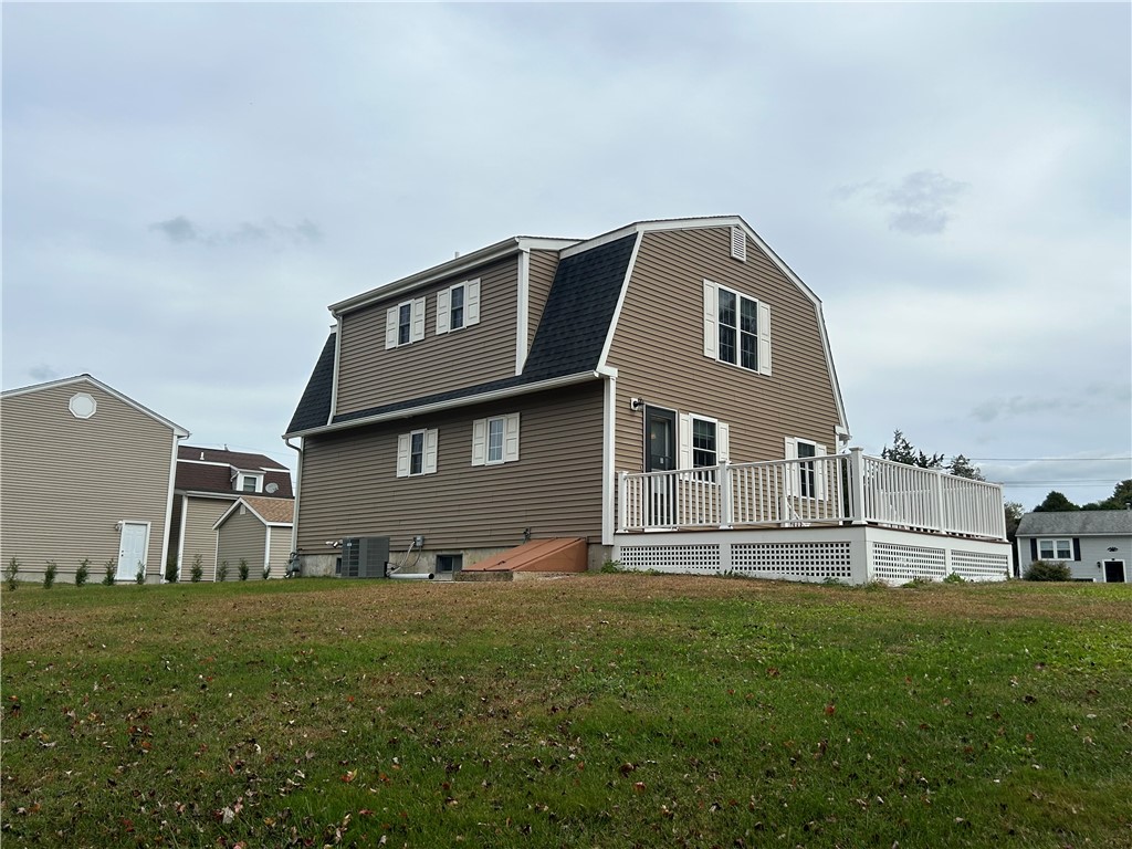 3 Terry Circle Westerly, RI 02891 - Photo 6 of 38