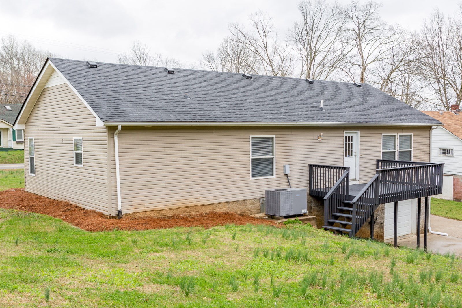 326 Edmondson Ferry Road Clarksville, TN 37040 - Photo 9 of 9 Gallery Image 9