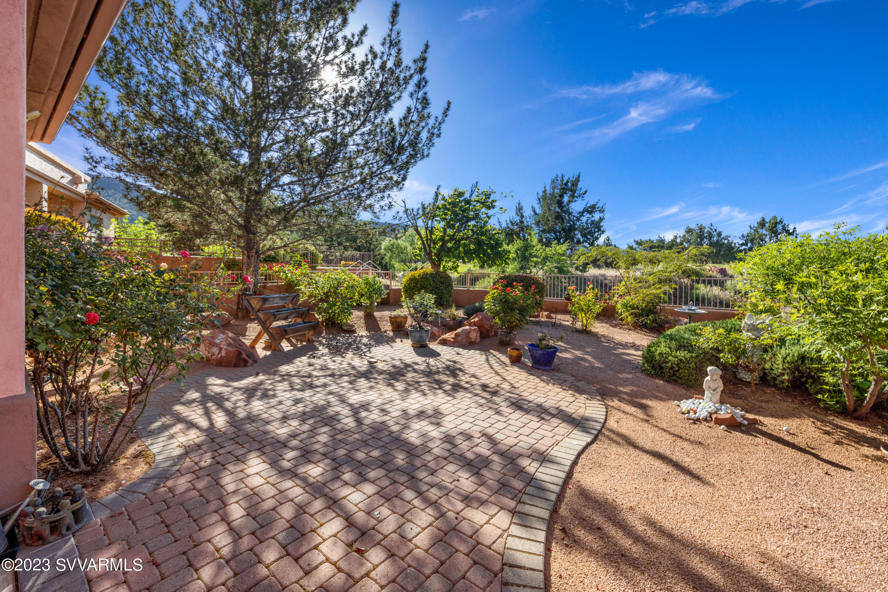 853 Crown Ridge Road Sedona, AZ 86351 - Photo 12 of 15 025_Backyard