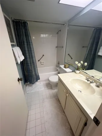 $1,700 | 4801 Martinique Place, Unit G2, Coconut Creek, FL 33066