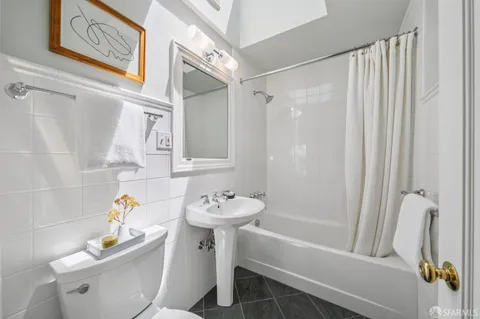 $2,495,000 | 1840 Castro Street, San Francisco, CA 94131