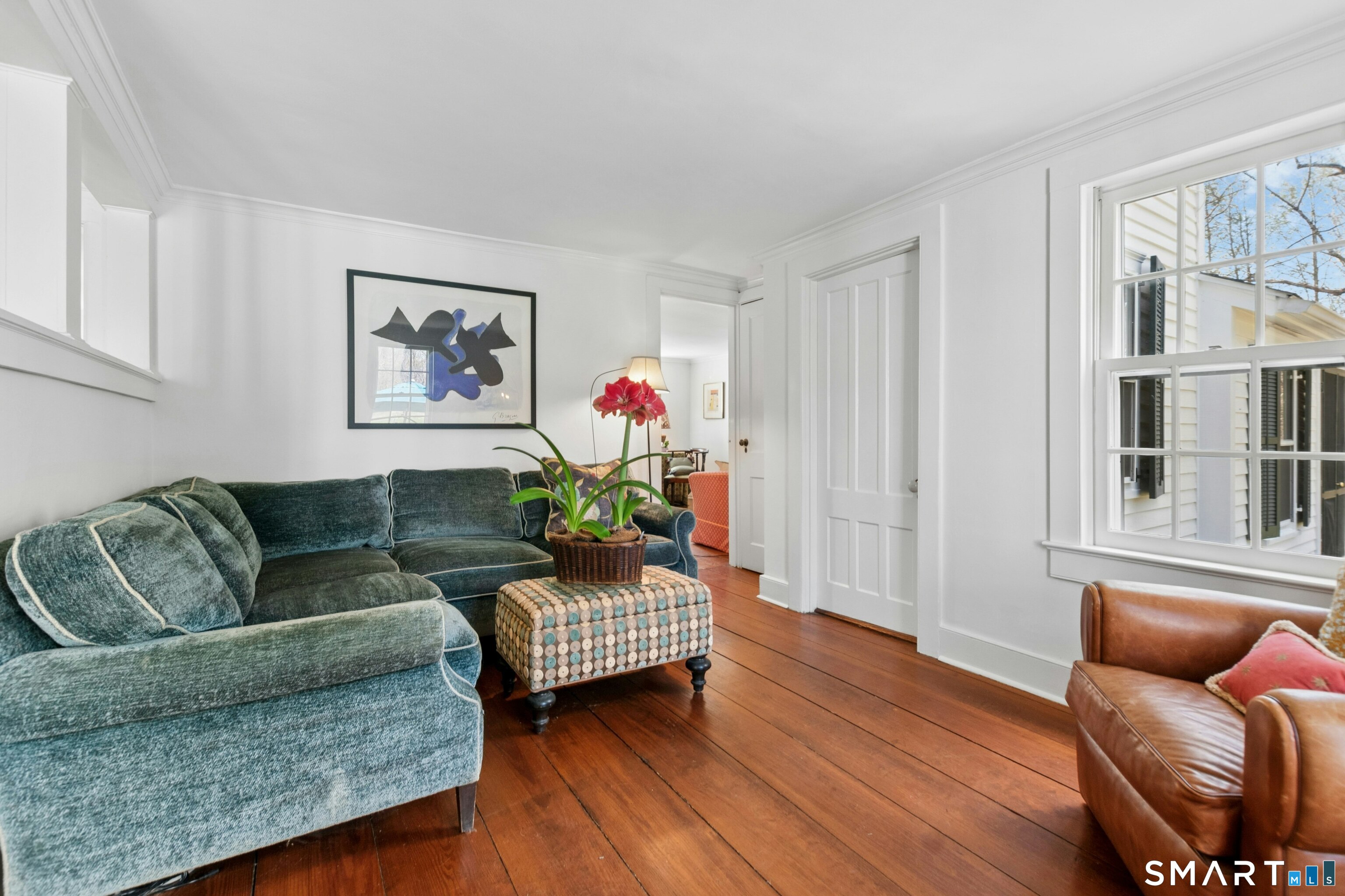561 Middlesex Road Darien, CT 06820 - Photo 11 of 38