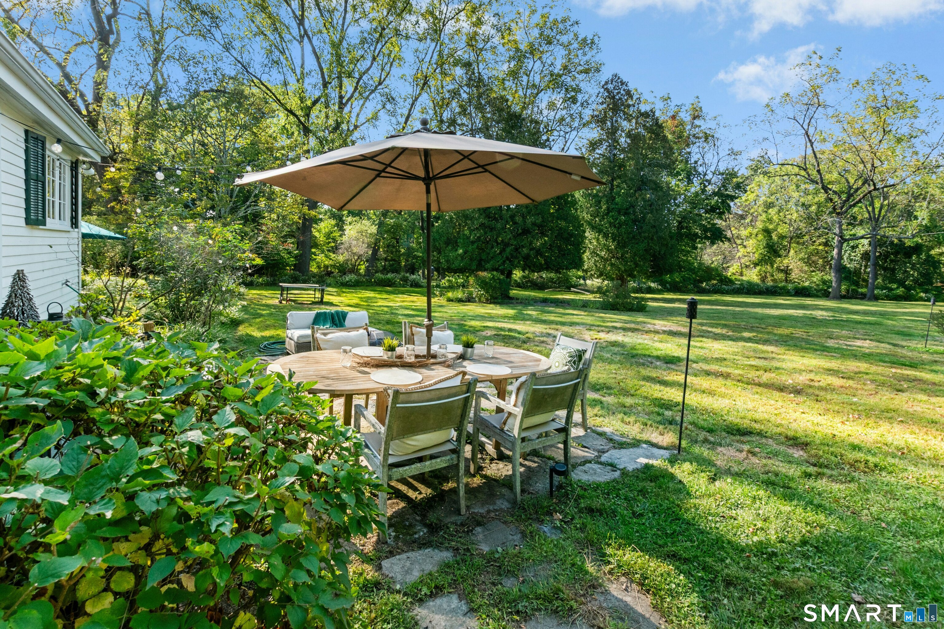 561 Middlesex Road Darien, CT 06820 - Photo 37 of 38