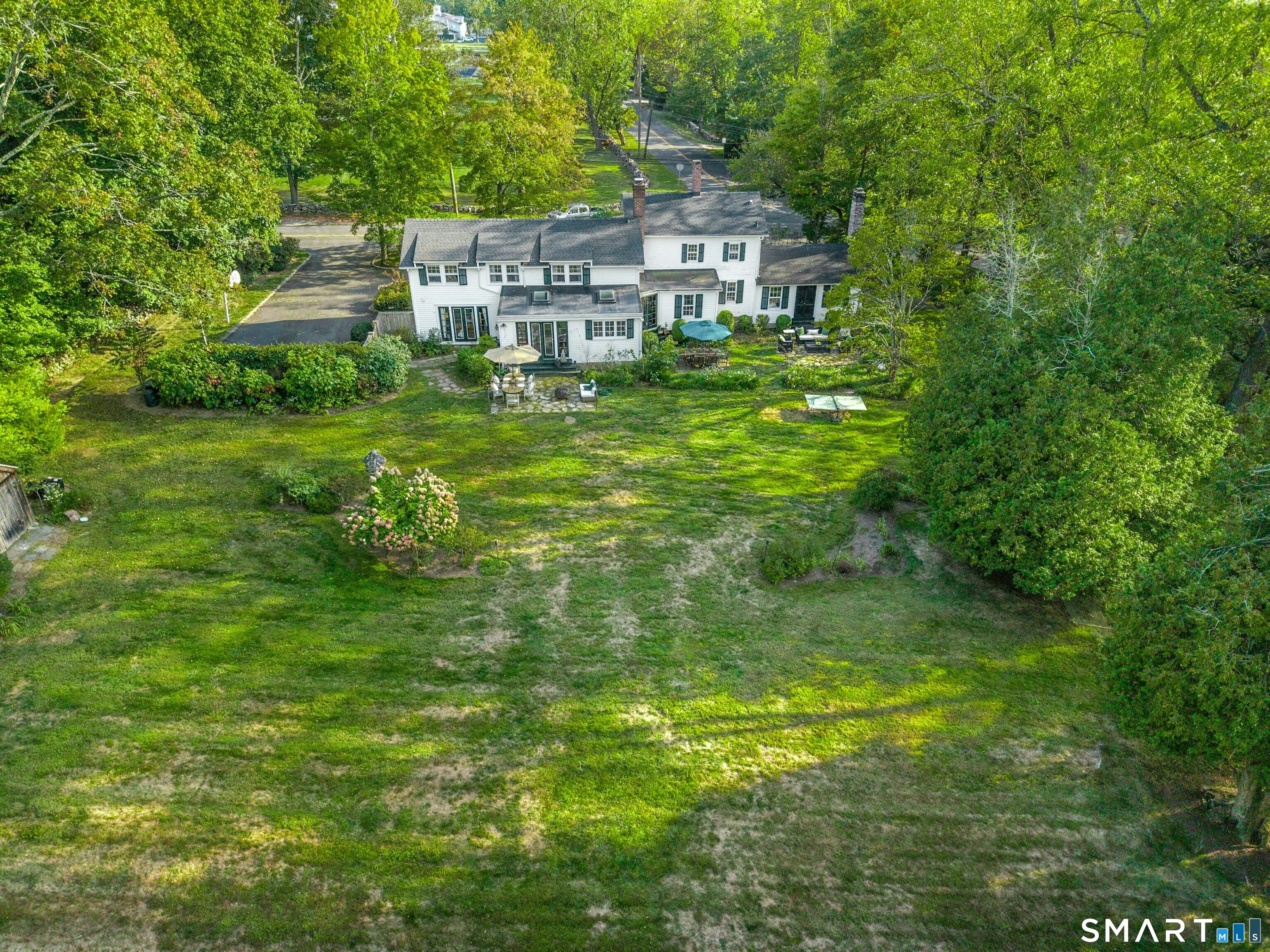 561 Middlesex Road Darien, CT 06820 - Photo 65 of 73