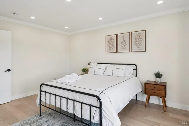 $1,999,999 | 1301 Duhig Road, Napa, CA 94559