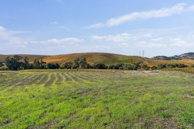 $1,999,999 | 1301 Duhig Road, Napa, CA 94559